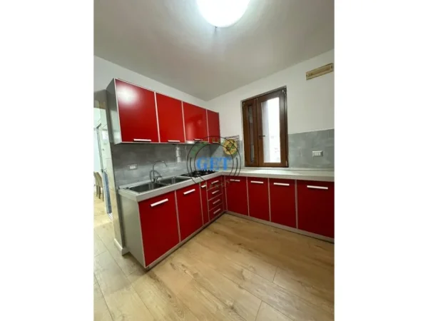 Durres, shitet apartament 2+1 Kati 3, 100 m² 170.000 € (vollga)