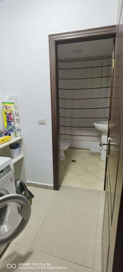 Jepet me qera apartament 2+1+Ballkon Kati 6, 91 m² 500 € (Rruga 3 Dëshmorët Yzberishte)