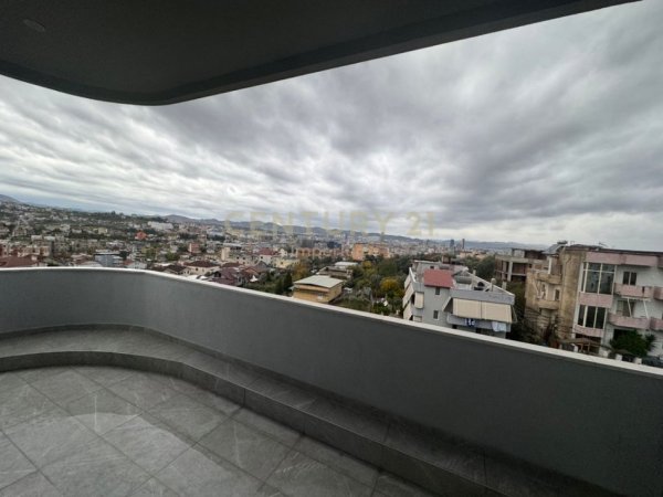Tirane, jepet me qera apartament 1+1+Ballkon Kati 2, 70 m² 350 € (kodra e priftit)