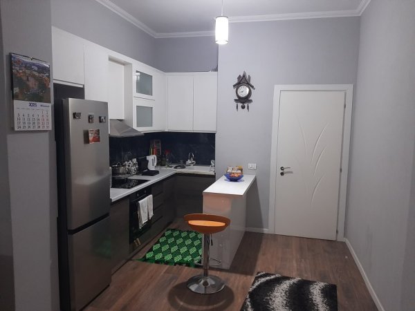 Tirane, shitet apartament 2+1+Ballkon Kati 2, 92 m² 146.000 € (Rruga Rexhep Bastar)