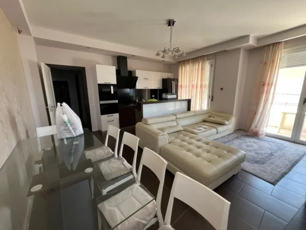 Vlore, shes apartament 2+1+Aneks+Ballkon Kati 2, 113 m² 280000 € (Prane Vilave qeveritare)