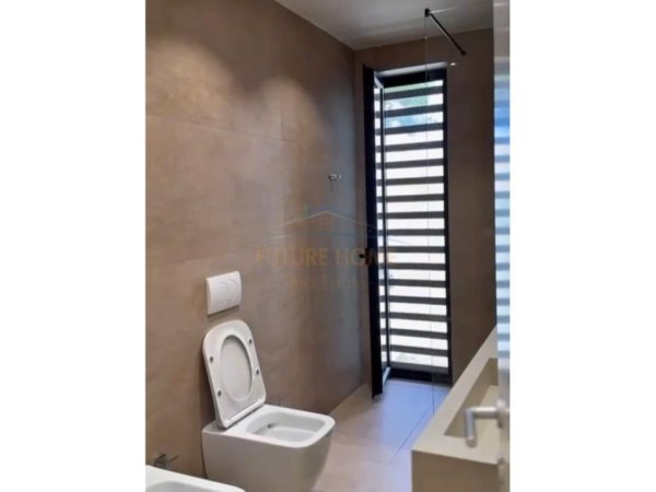 Durres, shitet Vile 2 Katshe , 592 m² 1.400.000 € (SAN PIETRO GJIRI I LALZIT)