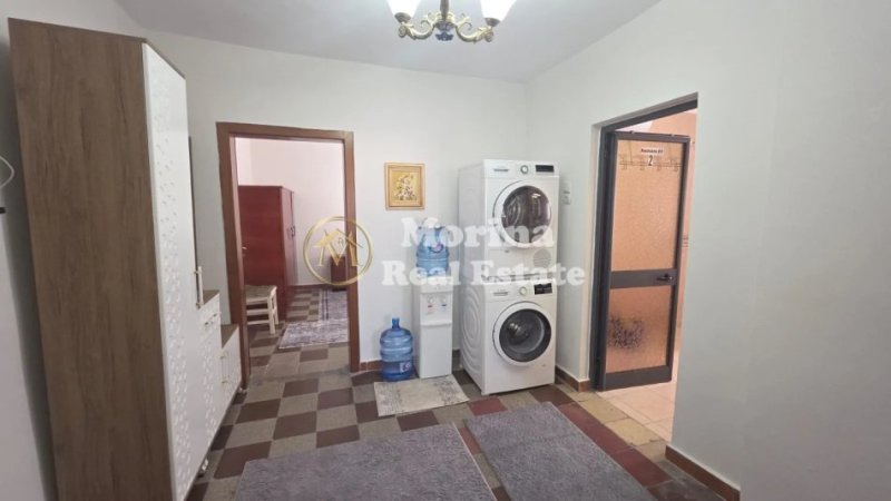 Tirane, jepet me qera apartament 2+1 Kati 5, 75 m² 600 € (Pazari i Ri)