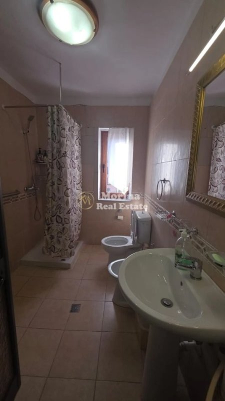 Tirane, jepet me qera apartament 2+1 Kati 5, 75 m² 600 € (Pazari i Ri)