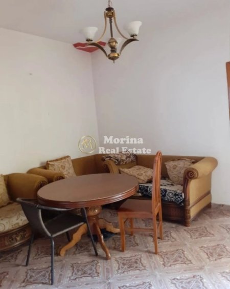 Tirane, jepet me qera shtepi 2+1 Kati 2, 80 m² 350 € (Medreseja)