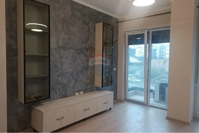 Tirane, shitet apartament 1+1 Kati 2, 60 m² 155.000 € (Rruga Jordan Misja, Tiranë (ID: 530411001-1262)