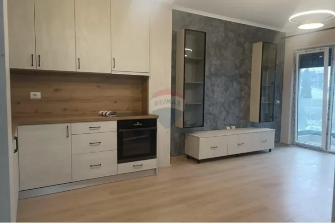 Tirane, shitet apartament 1+1 Kati 2, 60 m² 155.000 € (Rruga Jordan Misja, Tiranë (ID: 530411001-1262)