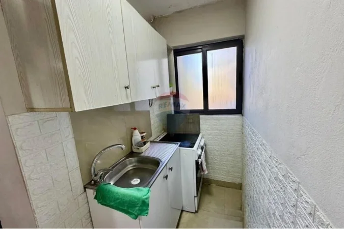 Tirane, shitet apartament 1+1 Kati 1, 57 m² 120.000 € (Rruga Bardhyl, Tiranë)