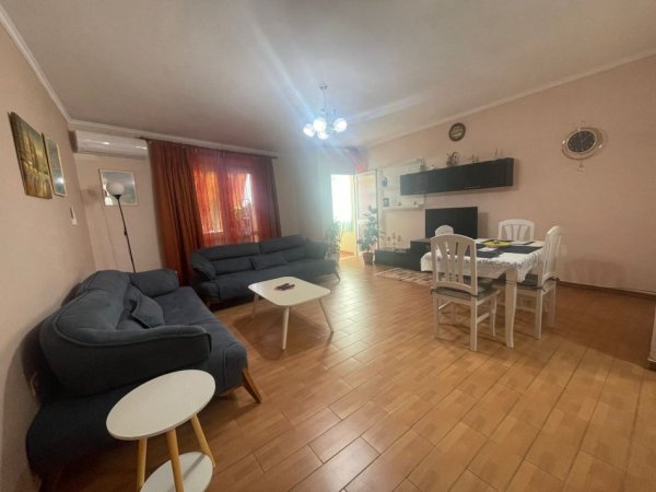 Tirane, jepet me qera apartament 2+1+Ballkon Kati 2, 100 m² 65,000Leke (Rruga e Dibres/Rr.Ibrahim Buzhiqi)
