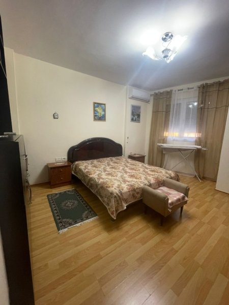Tirane, jepet me qera apartament 2+1+Ballkon Kati 2, 100 m² 65,000Leke (Rruga e Dibres/Rr.Ibrahim Buzhiqi)