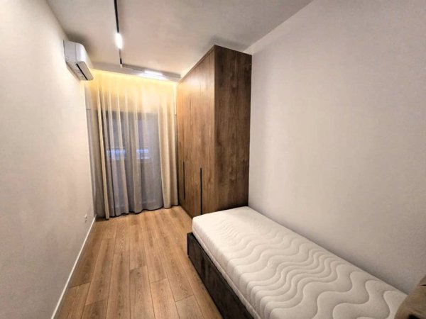 Tirane, jepet me qera apartament 2+1 Kati 5, 95 m² 1.500 € (rruga e barrigadave)