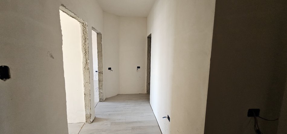 Tirane, shes apartament 1+1 , 80 m² 112.400 € (Astir)