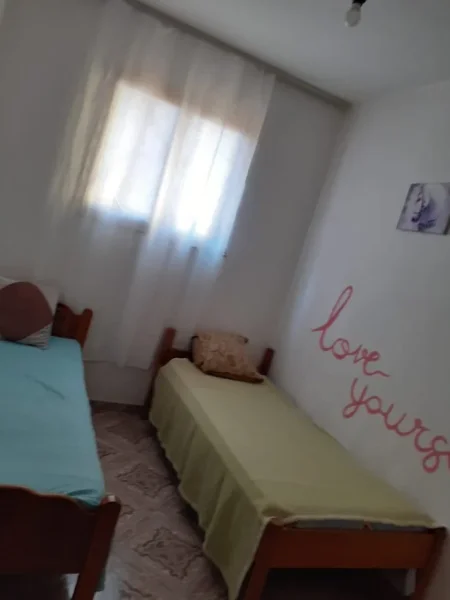 Tirane, jepet me qera apartament 2+1 Kati 2, 100 m² 350 € (rruga bardhyl , rruga riza cerova)