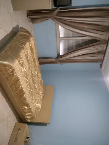 Tirane, jepet me qera apartament 1+1 Kati 3, 56 m² 400 € (Rr Petro Nini Luarasi)