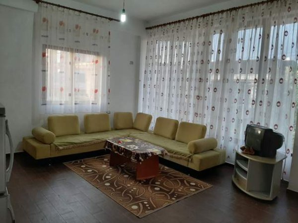 Tirane, jepet me qera apartament 1+1+BLK Kati 2, 75 m² 29.000 Leke (Fuat Toptani)