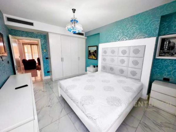 Tirane, jepet me qera apartament 3+1 Kati 7, 150 m² 1.500 Euro (Sami Frasheri)