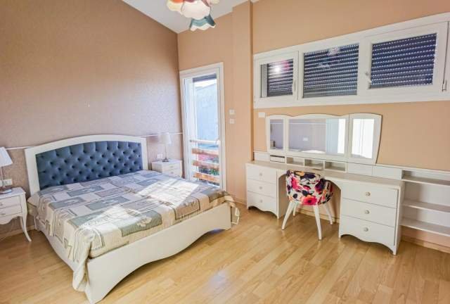 Tirane, jepet me qera Vile 231 m² 3.000 Euro Rezidenca Long Hill prane TEG