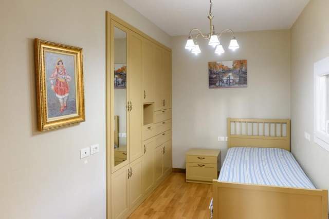 Tirane, jepet me qera Vile 231 m² 3.000 Euro Rezidenca Long Hill prane TEG