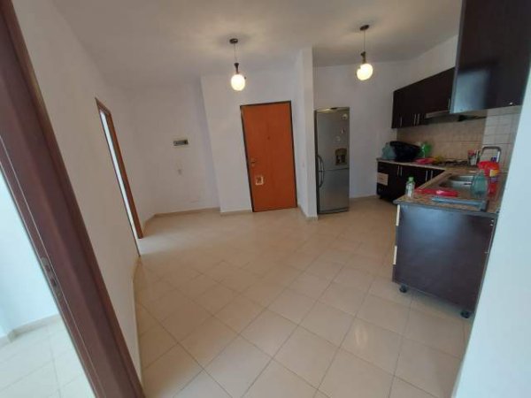 Tirane, shitet apartament 2+1+BLK Kati 7, 125 m² 118.000 Euro (MIKEL MARULI)