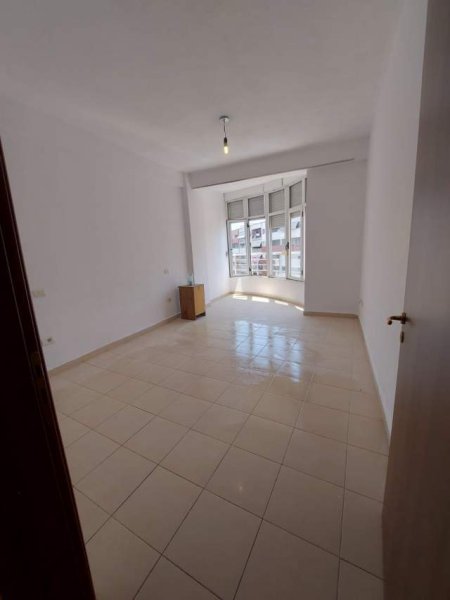Tirane, shitet apartament 2+1+BLK Kati 7, 125 m² 118.000 Euro (MIKEL MARULI)