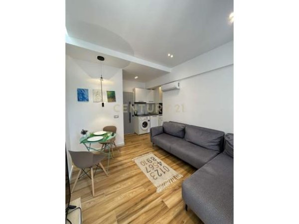 Tirane, shitet apartament Kati 2, 49 m² 130.000 Euro (SHALLVARET)