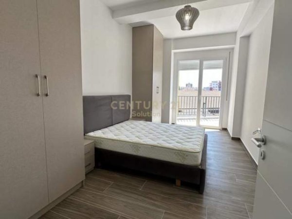 Tirane, jepet me qera apartament 2+1+BLK Kati 3, 89 m² 580 Euro (Rruga e Dibres)