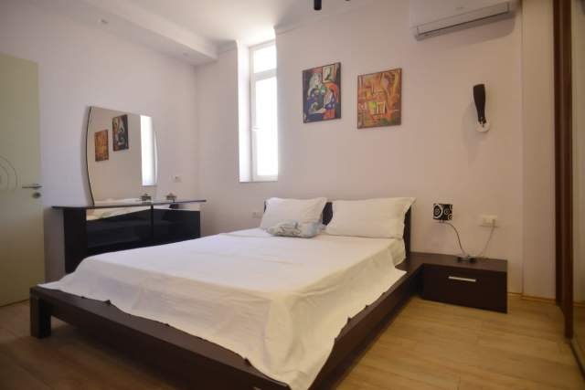 Tirane, jepet me qera apartament 2+1 Kati 9, 90 m² 850 Euro ne Myslym Shyr .