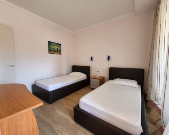 Tirane, jepet me qera apartament 2+1+BLK Kati 9, 90 m² 850 Euro (rruga Islam Alla)