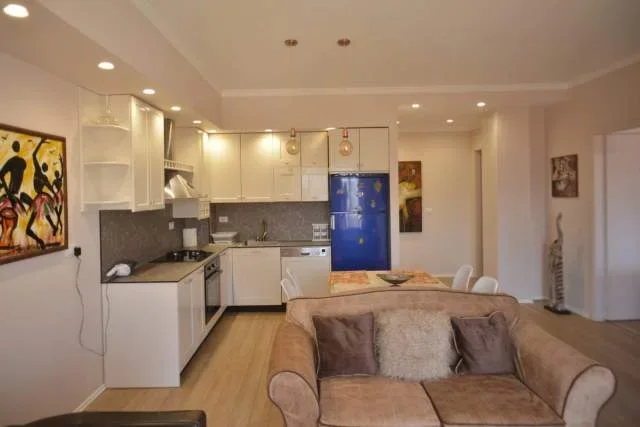 Tirane, jepet me qera apartament 2+1+A+BLK Kati 9, 100 m² 850 Euro (Myslym Shyri)