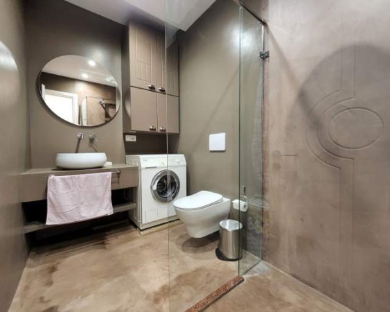 Tirane, jepet me qera apartament 2+1+BLK Kati 9, 90 m² 850 Euro (Myslym shyri)