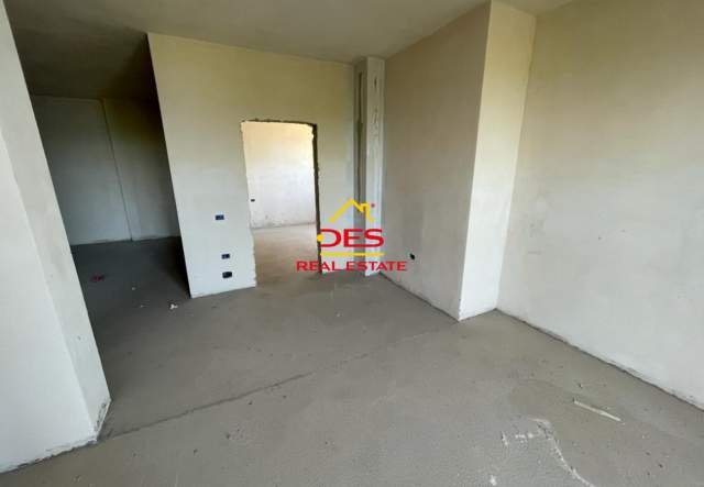 shitet apartament Kati 4, 127 m² 1.400 Euro/m2 (Rruga Dhimiter Konomi, Vlore)