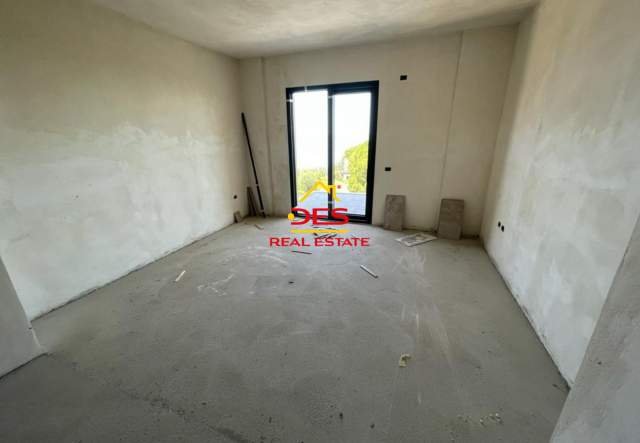 shitet apartament Kati 4, 127 m² 1.400 Euro/m2 (Rruga Dhimiter Konomi, Vlore)