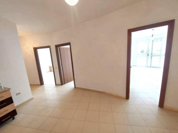 Tirane, shitet apartament 2+1 125 m² 118.000 Euro (Astir ,Bar Artisti)