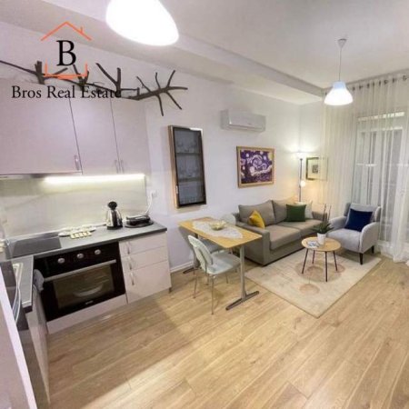 Tirane, jepet me qera apartament 1+1+BLK Kati 3, 52 m² 450 Euro (Kontakt,Siri Kodra)