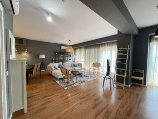 Jepet me qera apartament 3+1 1.600 Euro (kodra e diellit)