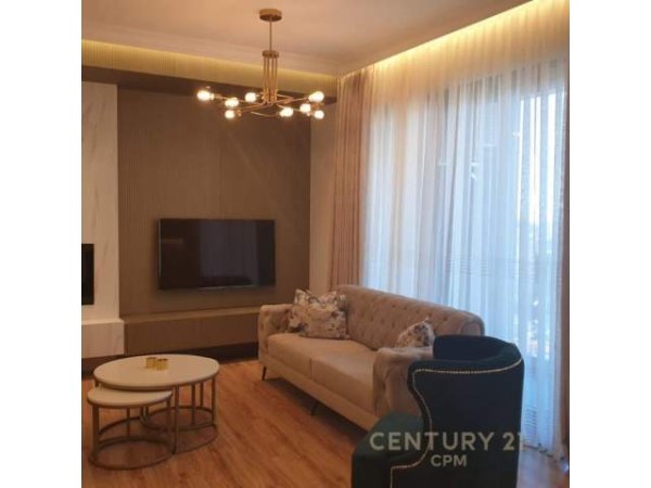 Tirane, jepet me qera apartament 1.500 Euro (RRUGA  E ELBASANIT, Park Gate)