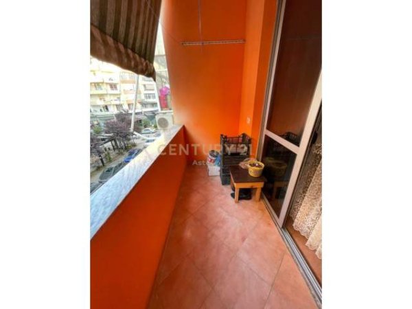 Tirane, shitet apartament 2+1+BLK Kati 2, 80 m² 80.000 Euro (Astir)