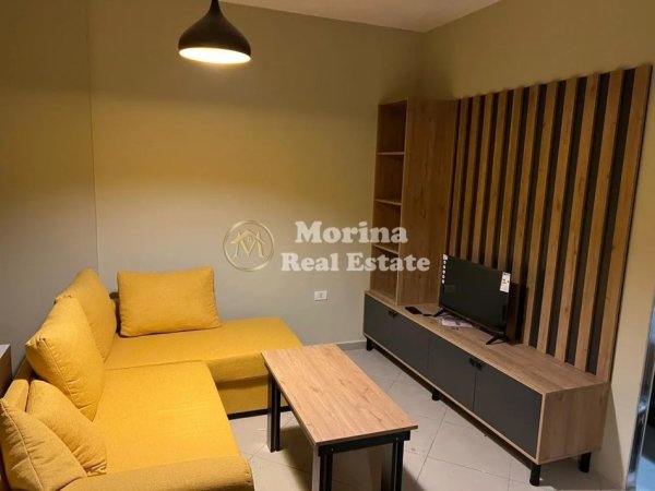 Tirane, jepet me qera apartament 2+1 Kati 3, 100 m² 700 € (Kopshti Botanik)
