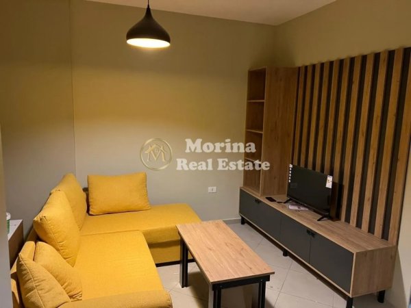 Tirane, jepet me qera apartament 2+1 Kati 3, 100 m² 700 € (Kopshti Botanik)