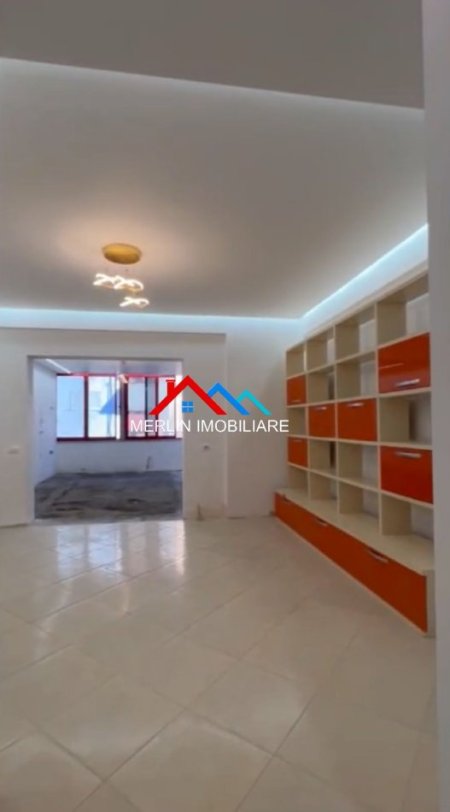 Tirane, shitet apartament 3+1 Kati 2, 110 m² 125.000 € (RRUGA KASTRIOTET,KTHESA E KAMZES)