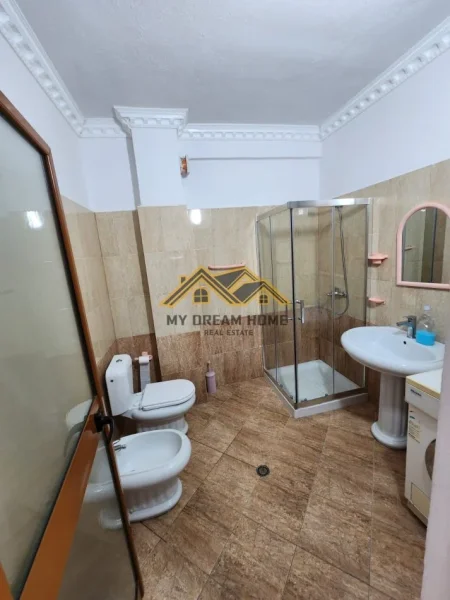 Durres, shitet apartament 1+1 Kati 6, 84 m² 110.000 € (PLAZH DURRES)