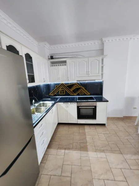 Durres, shitet apartament 1+1 Kati 6, 84 m² 110.000 € (PLAZH DURRES)