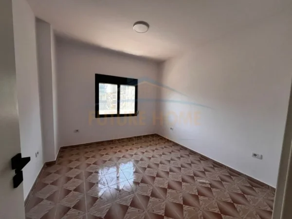 Golem, shitet apartament 2+1 Kati 3, 74 m² 85.000 € 