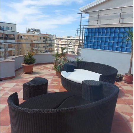 Vlore - Lungomare, shitet apartament+verande | Penthouse 2+1+Ballkon , 115 m² 260.000 € (LUNGO MARE, VLORË)