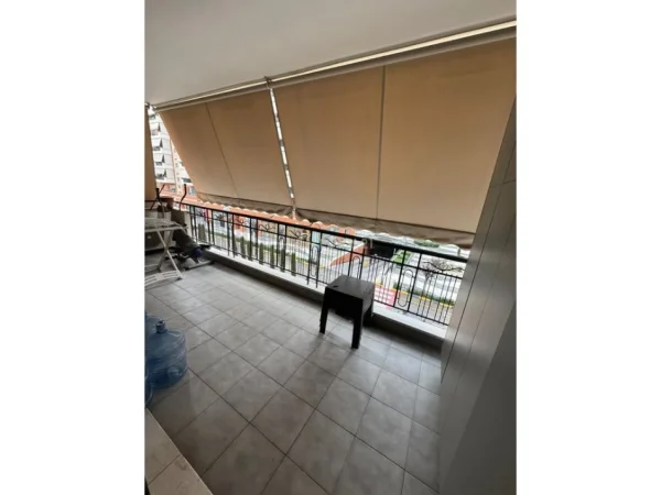 Tirane, jepet me qera apartament 1+1 Kati 1, 750 m² 750 € (DELIJORGJI)