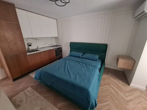 Tirane, jepet me qera apartament 1+1 Kati 2, 30 m² 400 € (Myslym Shyri)