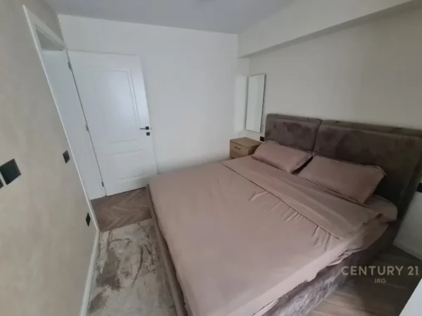 Tirane, jepet me qera apartament 1+1 Kati 2, 45 m² 600 € (Myslym Shyri)