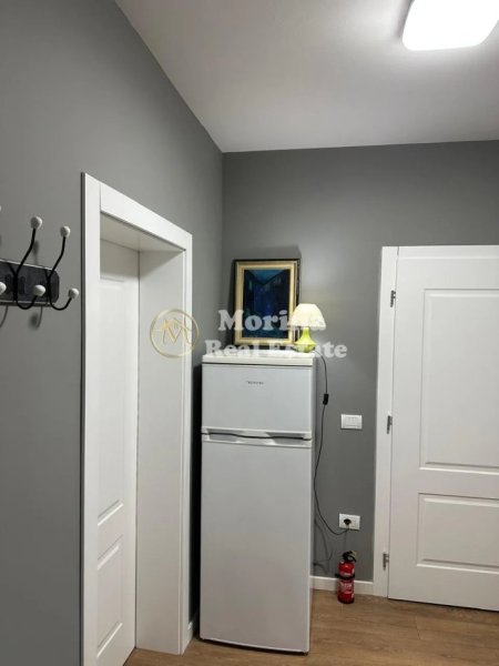 Tirane, jepet me qera apartament 1+1 Kati 2, 60 m² 650 € (Pazari i Ri)