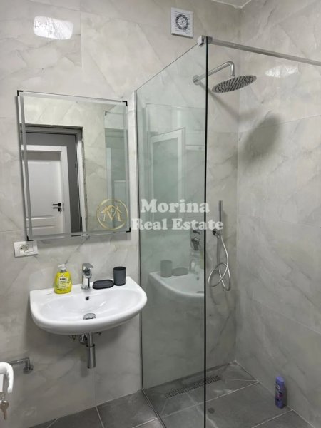 Tirane, jepet me qera apartament 1+1 Kati 2, 60 m² 650 € (Pazari i Ri)