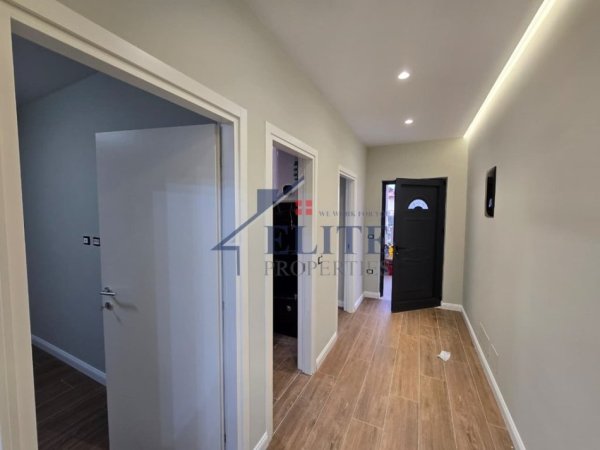 Tirane, jepet me qera apartament 2+1+Ballkon Kati 3, 90 m² 650 € (Rruga Gramoz Pashko)